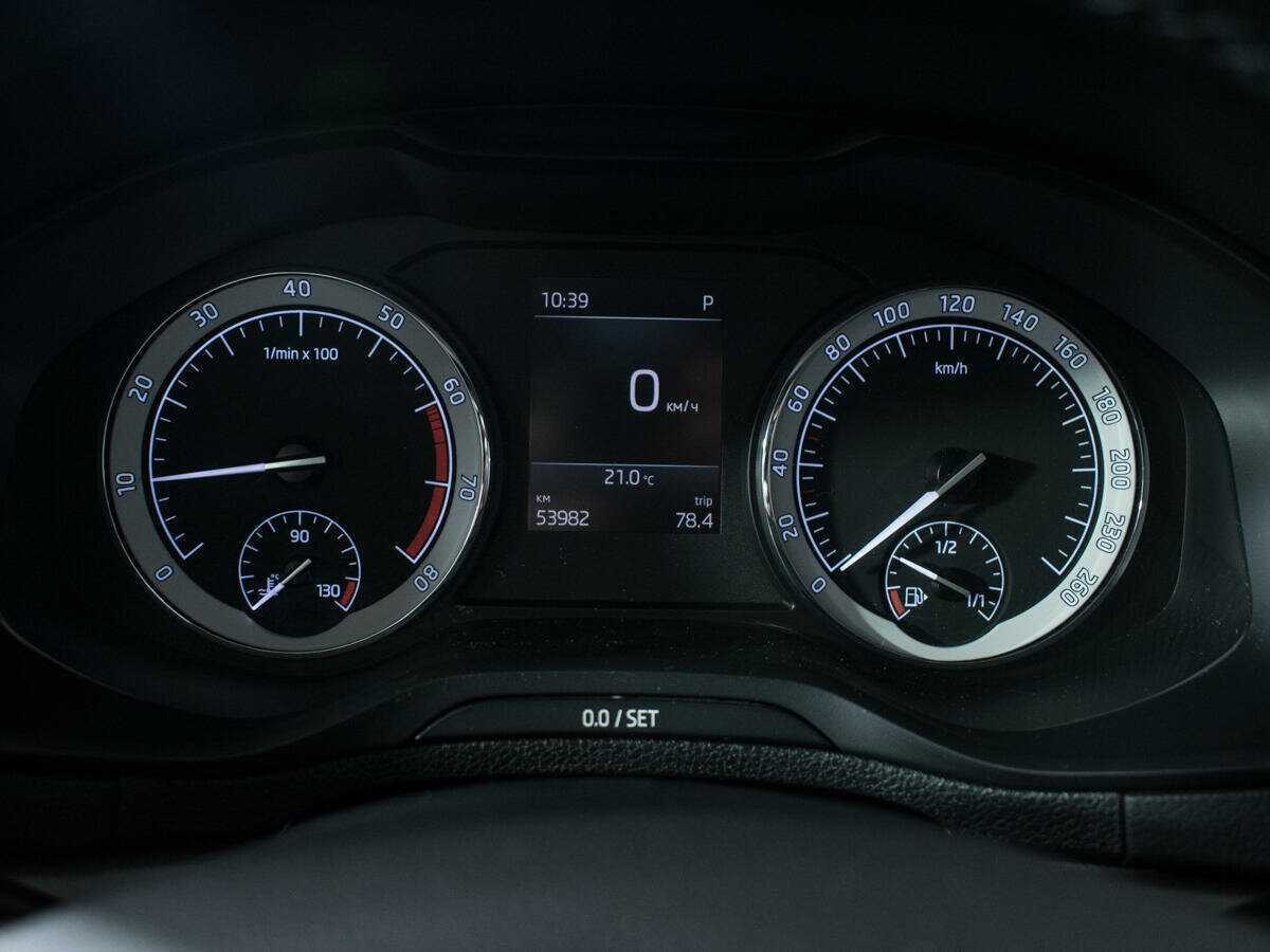 Skoda Karoq б/у, 2020, Автоматическая. Фото: #10