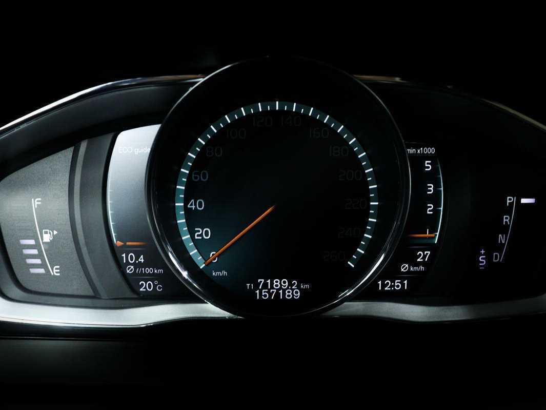 Volvo XC60 б/у, 2017, Автоматическая. Фото: #9