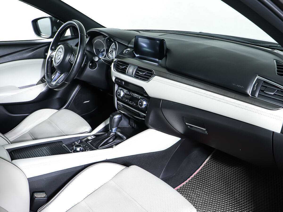 Mazda 6 б/у, 2016, Автоматическая. Фото: #8