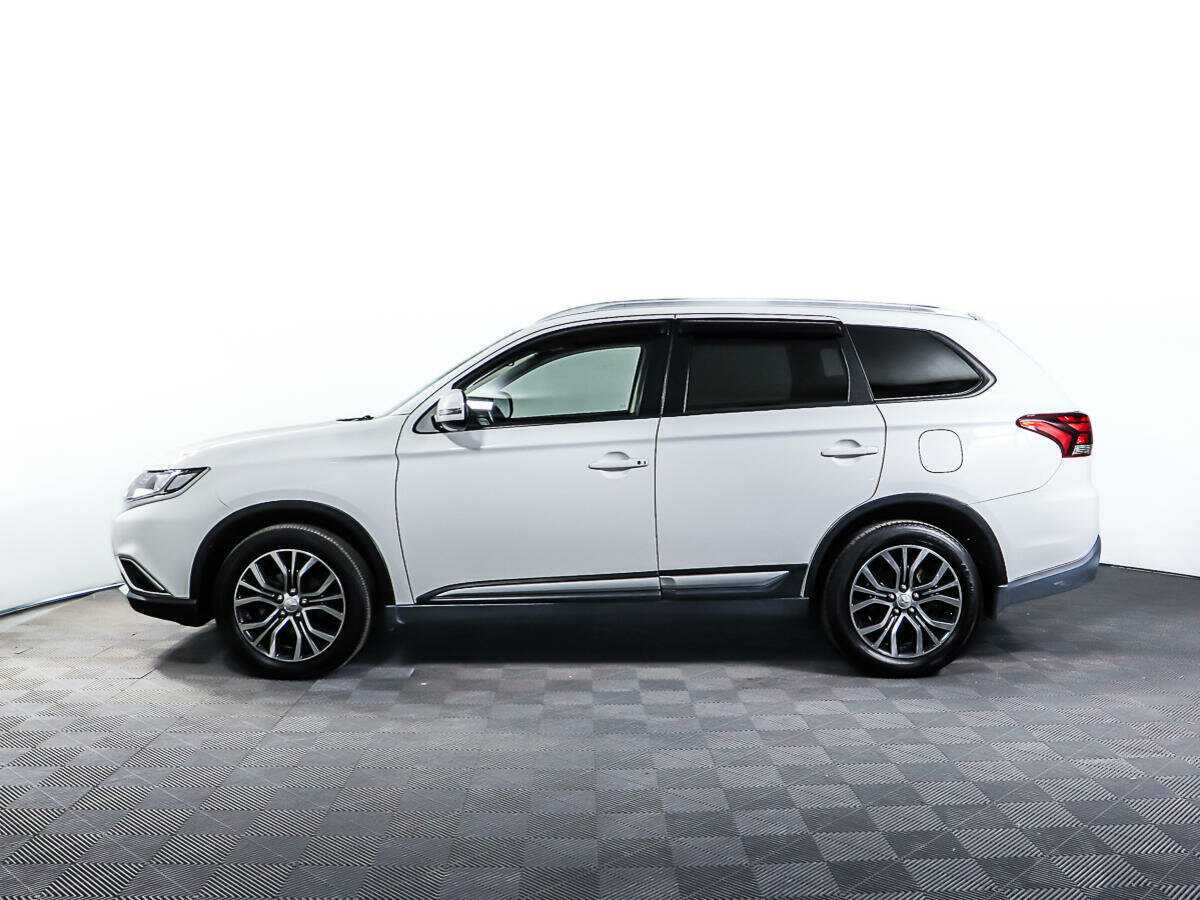 Mitsubishi Outlander б/у, 2017, Вариатор. Фото: #7