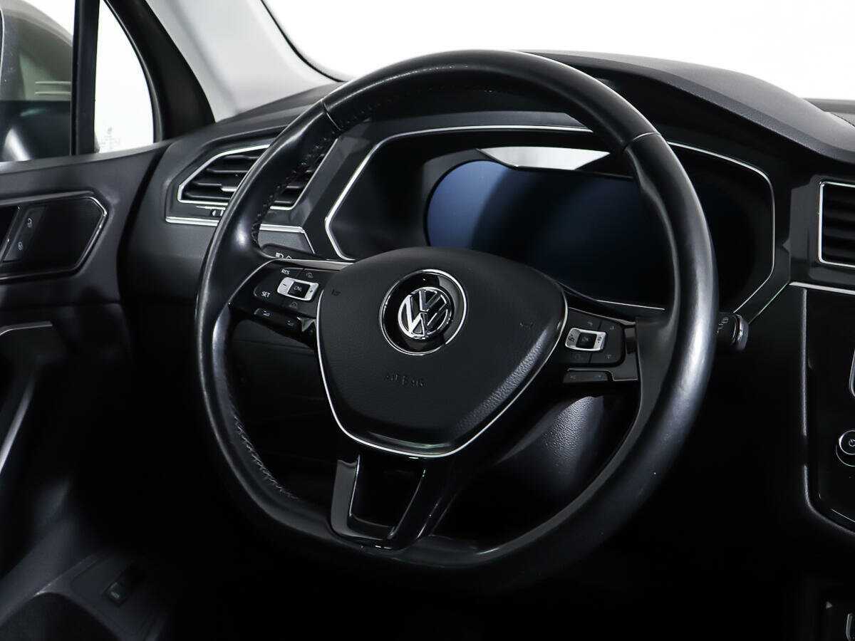 Volkswagen Tiguan б/у, 2017, Роботизированная. Фото: #16