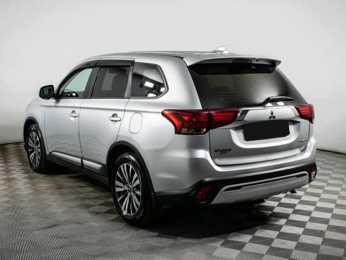 Mitsubishi Outlander б/у, 2019, Вариатор. Фото: #5
