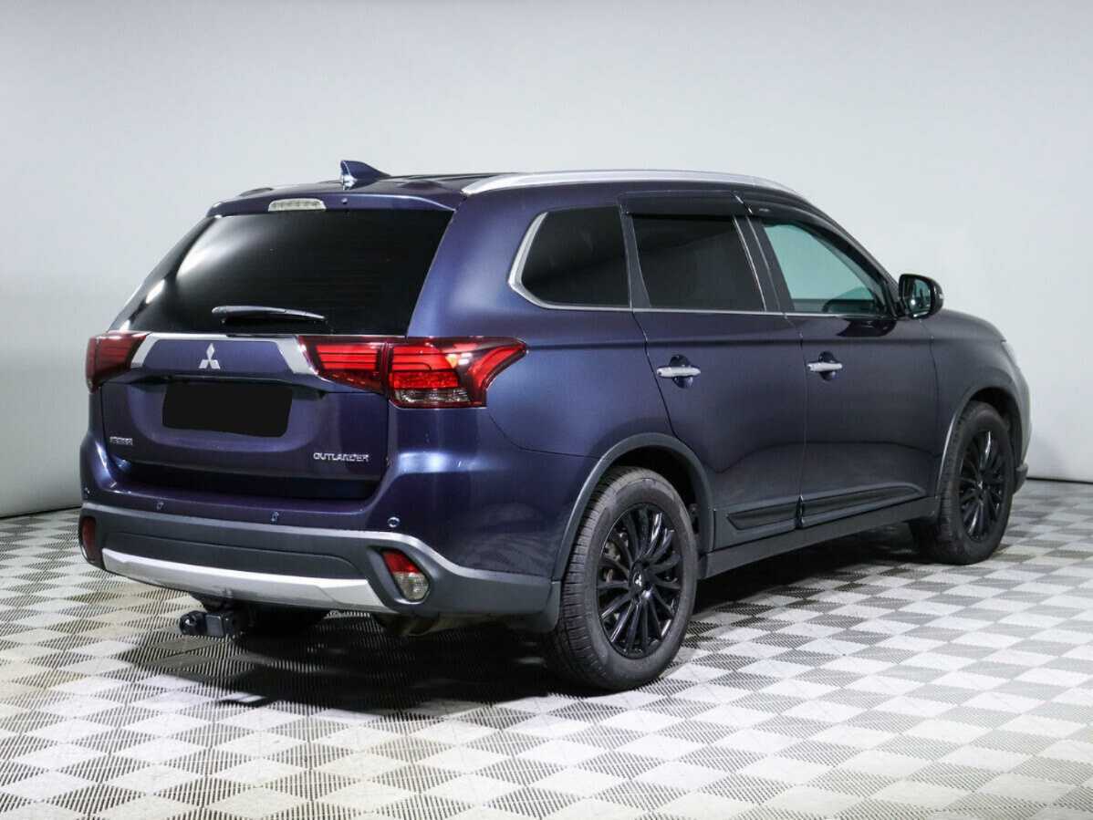 Mitsubishi Outlander б/у, 2018, Автоматическая. Фото: #3