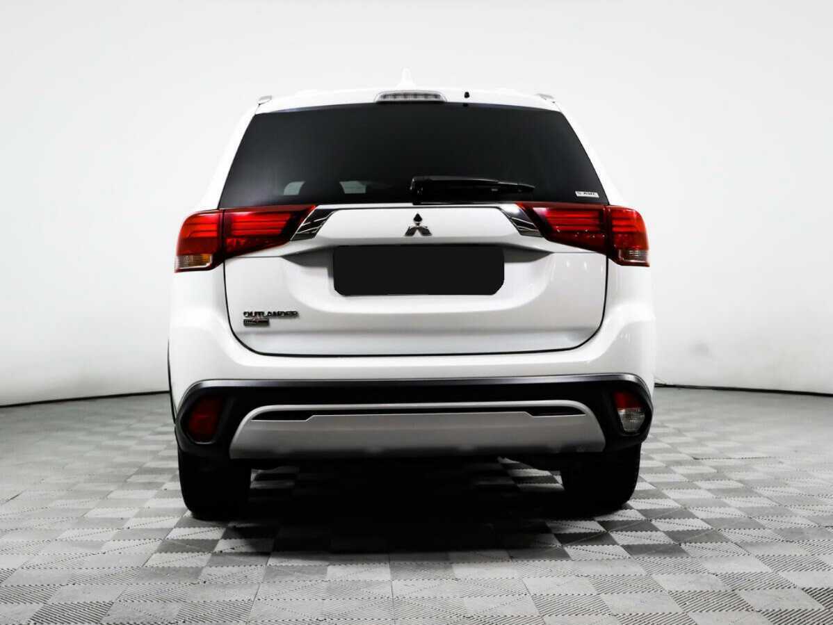 Mitsubishi Outlander б/у, 2020, Вариатор. Фото: #4
