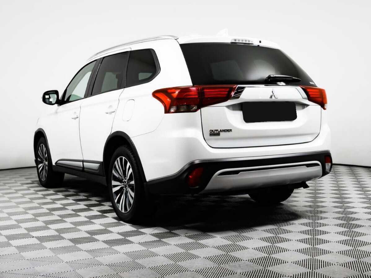 Mitsubishi Outlander б/у, 2020, Вариатор. Фото: #5