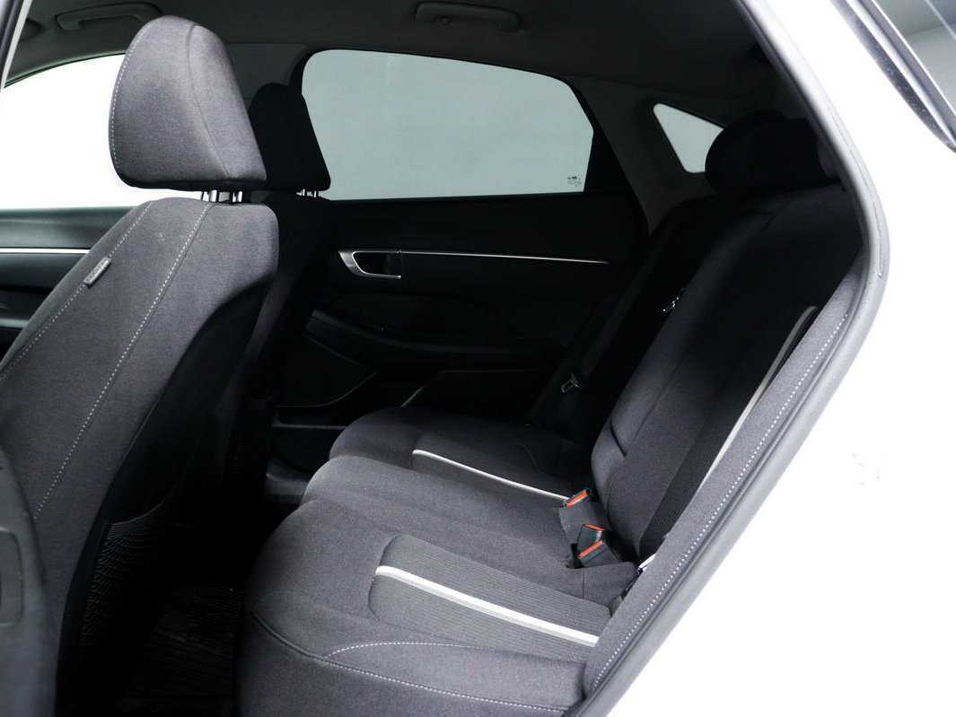 Hyundai Sonata б/у, 2020, Автоматическая. Фото: #11