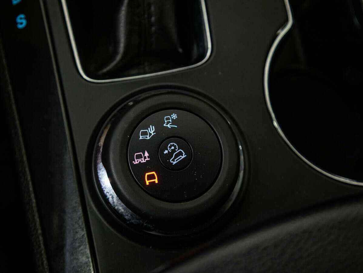 Ford Explorer б/у, 2018, Автоматическая. Фото: #16