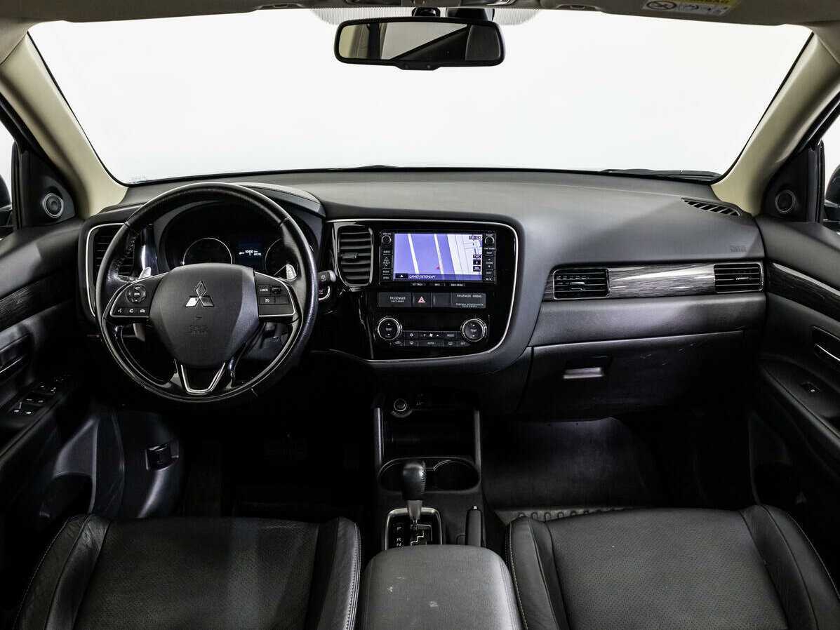 Mitsubishi Outlander б/у, 2015, Вариатор. Фото: #10
