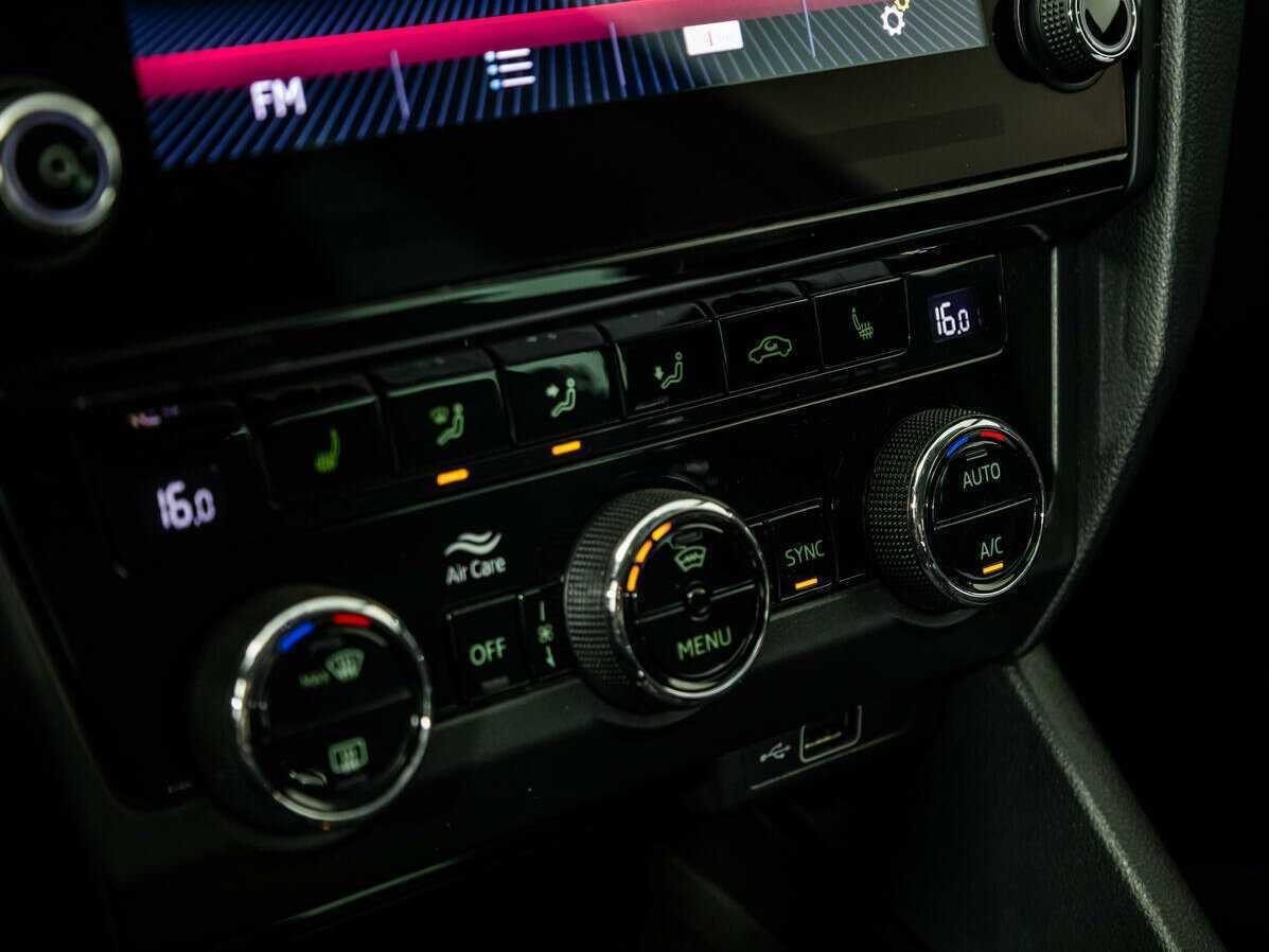 Skoda Octavia б/у, 2019, Роботизированная. Фото: #17