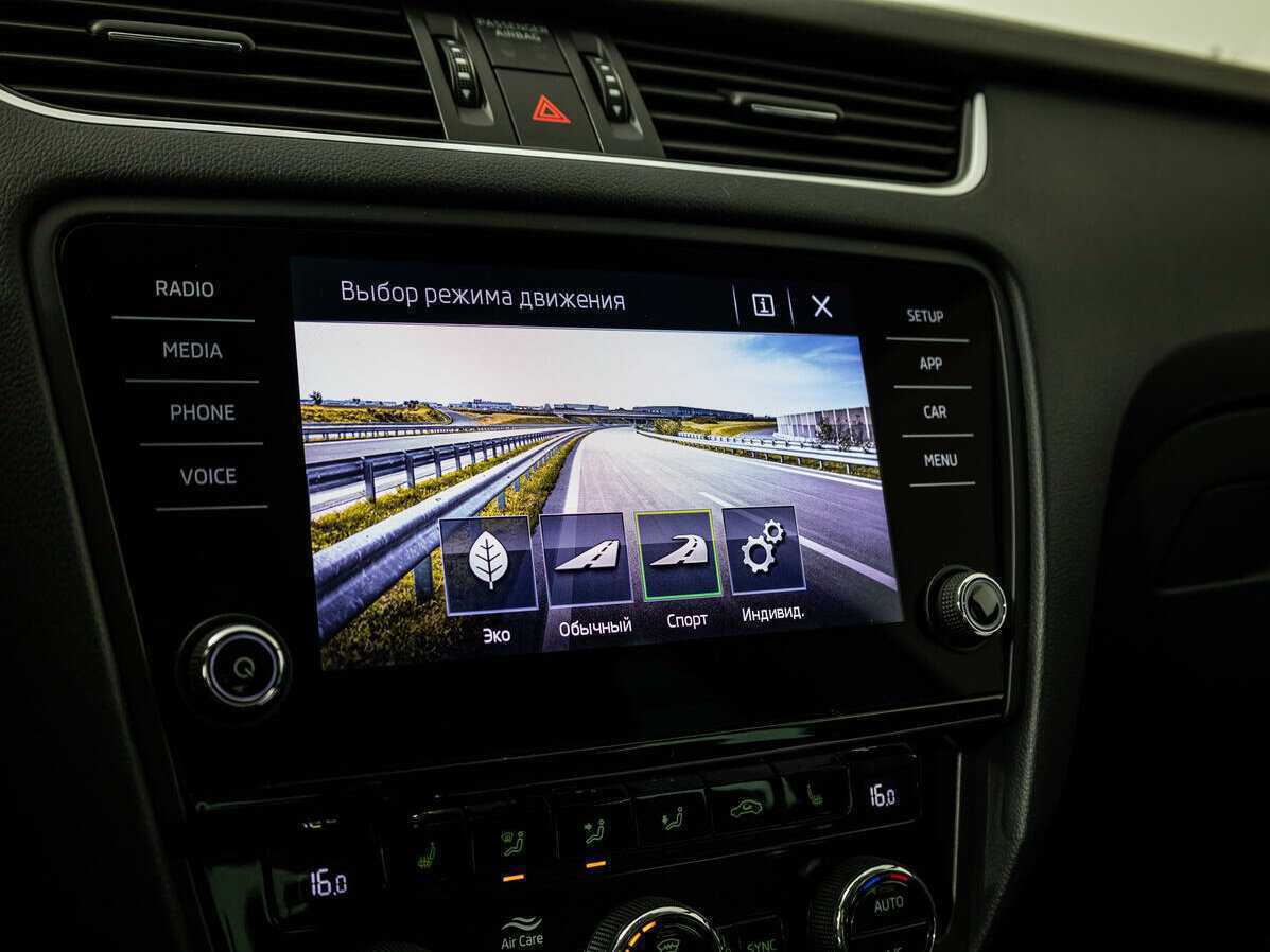 Skoda Octavia б/у, 2019, Роботизированная. Фото: #18