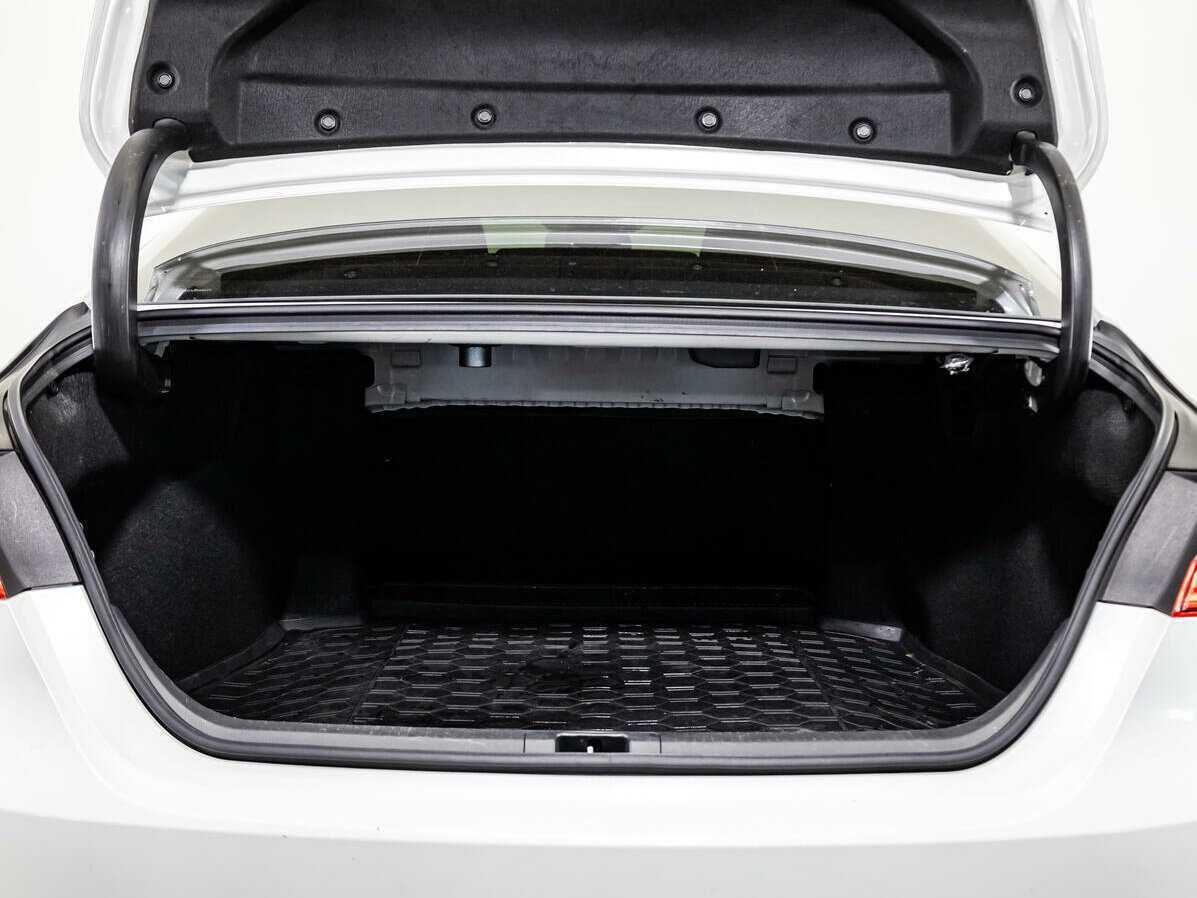 Toyota Camry б/у, 2018, Автоматическая. Фото: #16