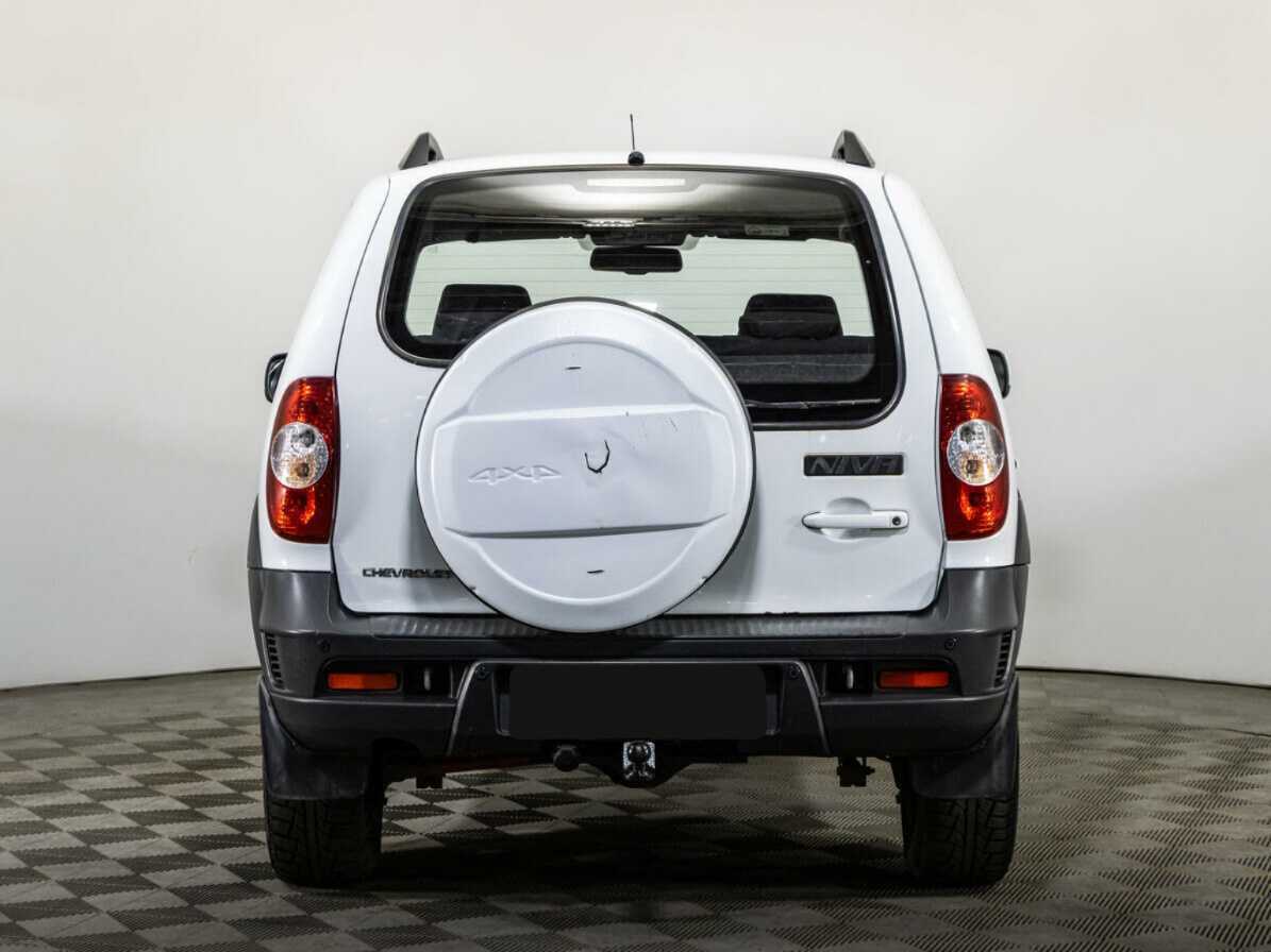 Chevrolet Niva б/у, 2018, Механическая. Фото: #5