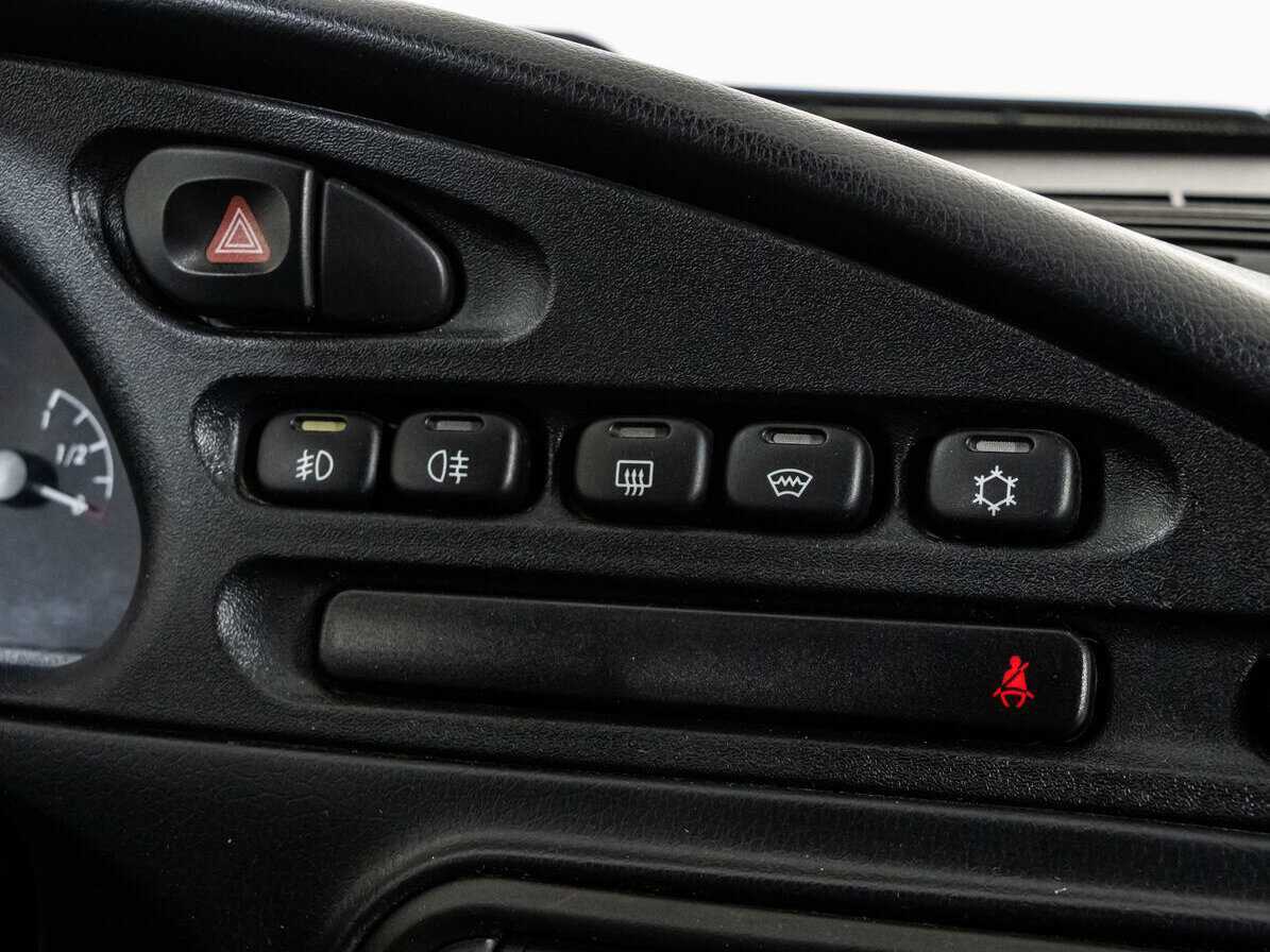 Chevrolet Niva б/у, 2018, Механическая. Фото: #14