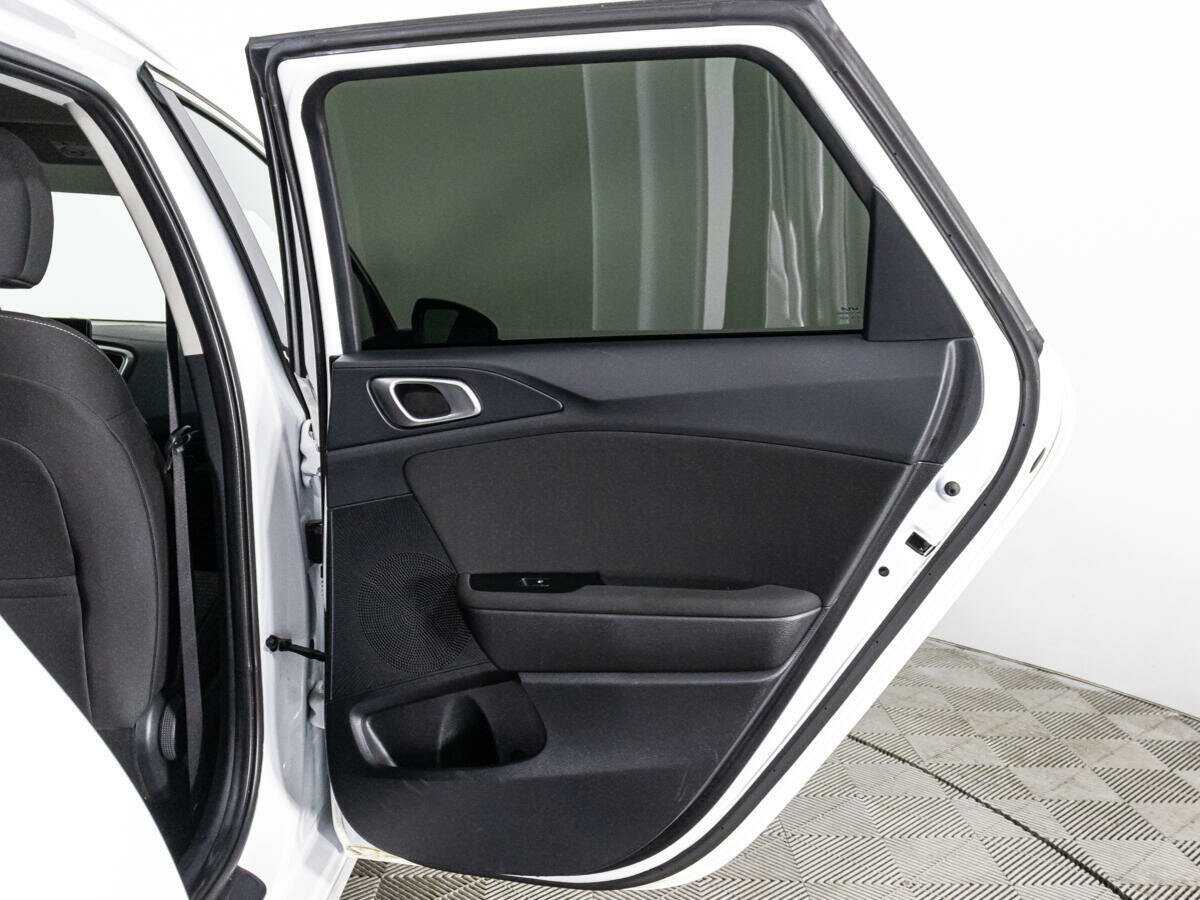 Kia Ceed б/у, 2023, Автоматическая. Фото: #24