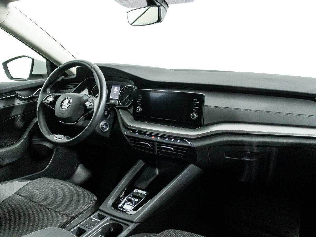 Skoda Octavia б/у, 2021, Автоматическая. Фото: #8