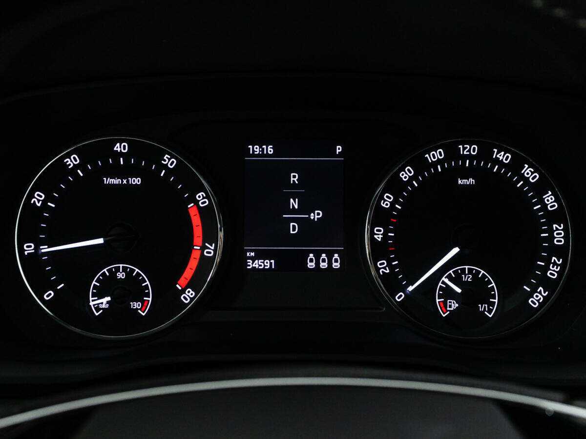 Skoda Octavia б/у, 2021, Автоматическая. Фото: #11