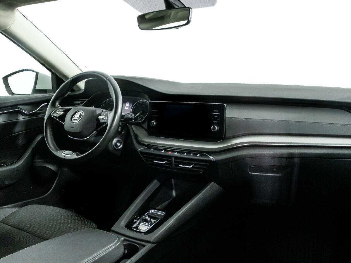 Skoda Octavia б/у, 2021, Автоматическая. Фото: #6