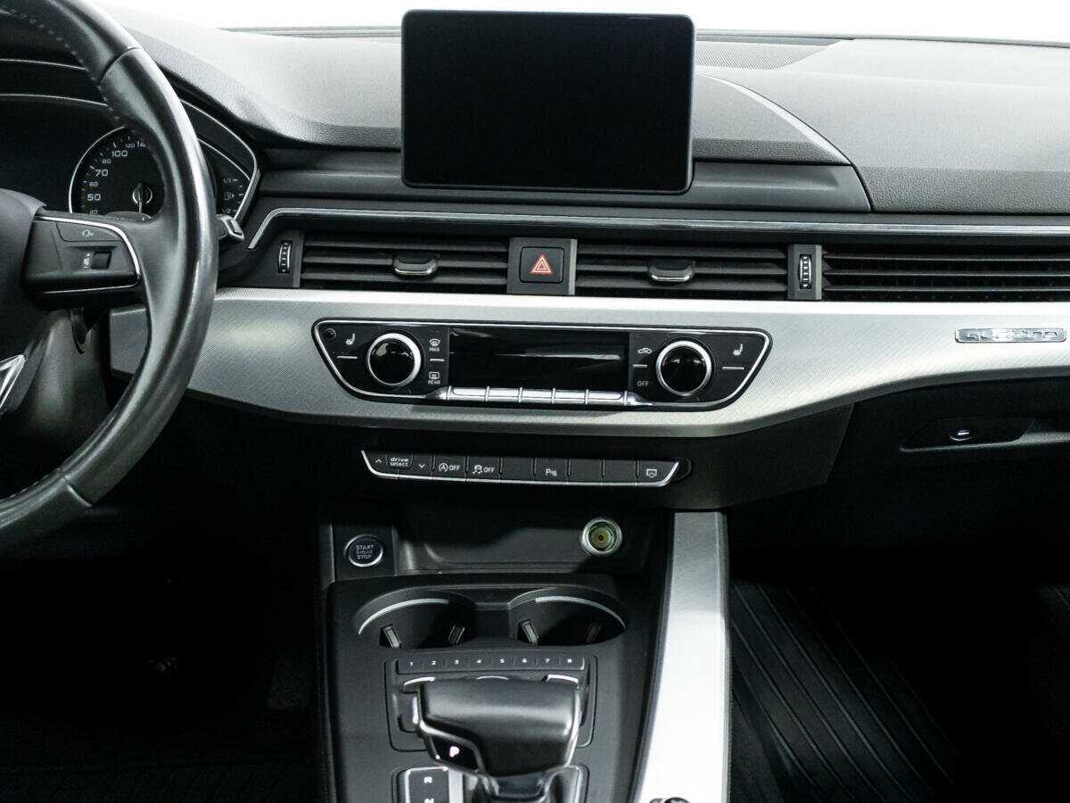 Audi A4 б/у, 2017, Роботизированная. Фото: #13