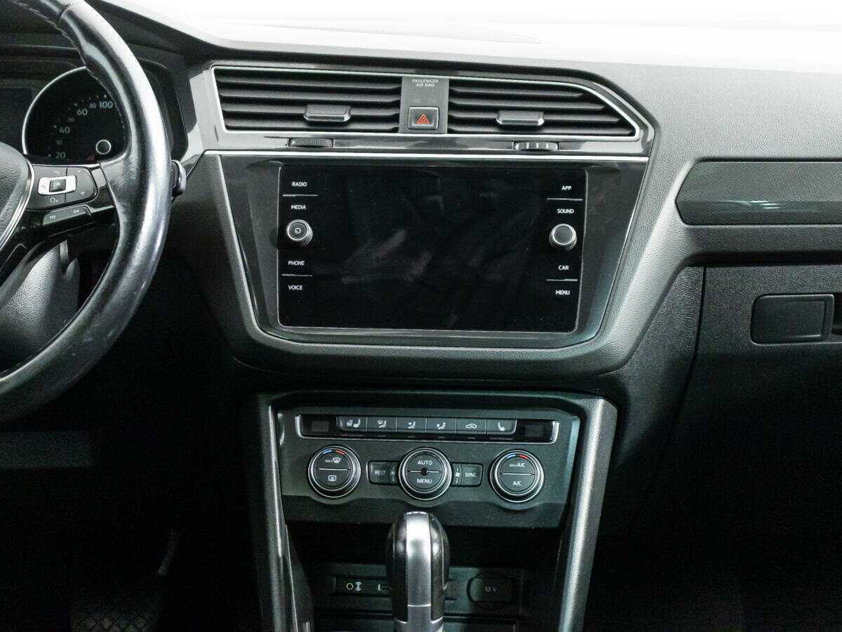 Volkswagen Tiguan б/у, 2017, Роботизированная. Фото: #13