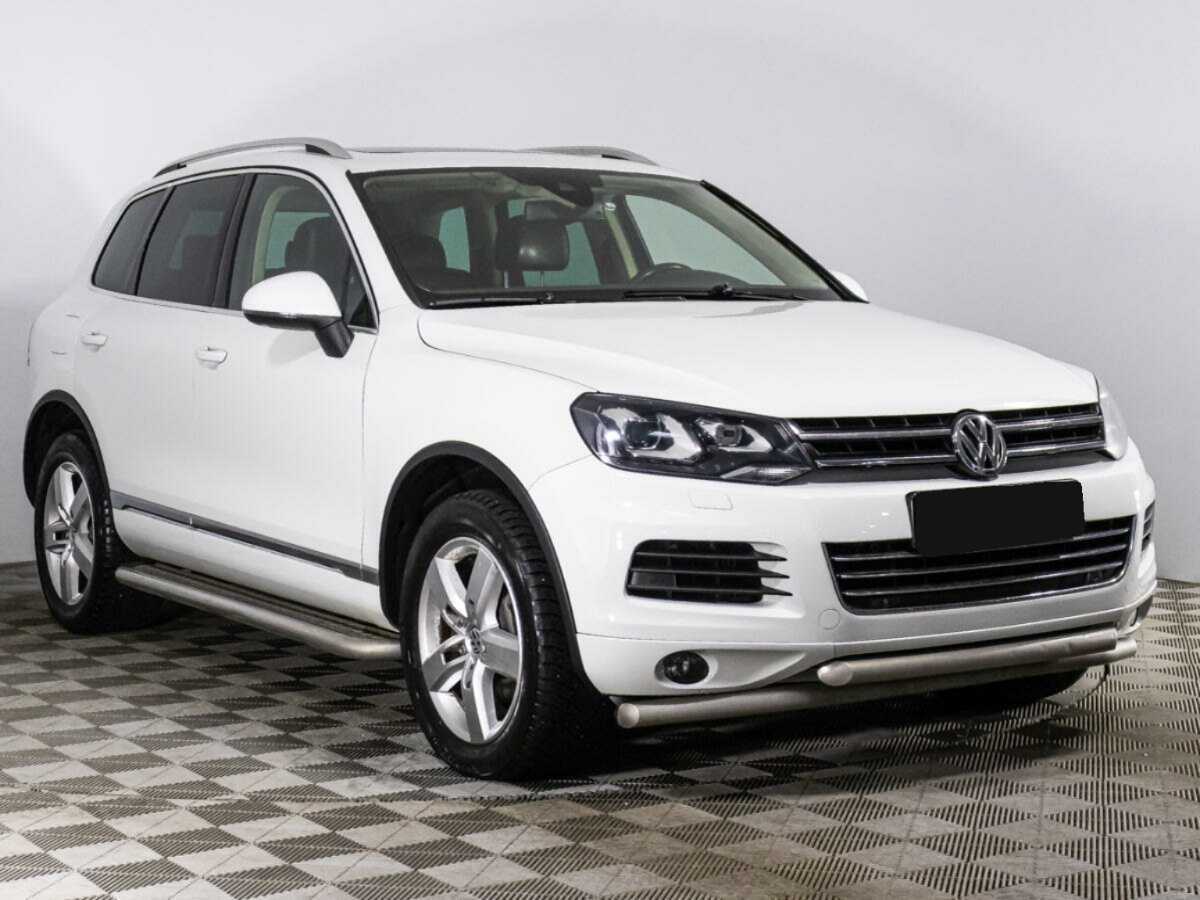 Volkswagen Touareg б/у, 2013, Автоматическая. Фото: #2