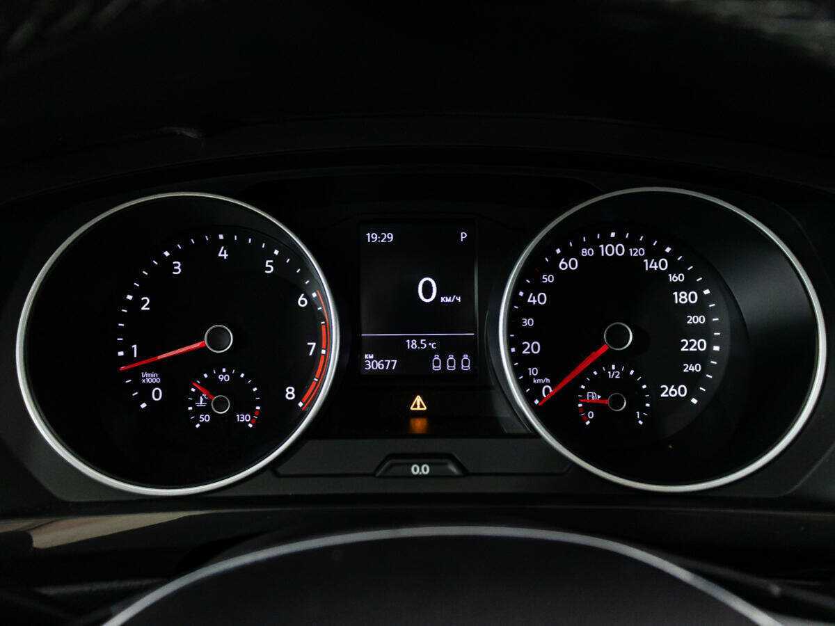 Volkswagen Tiguan б/у, 2019, Роботизированная. Фото: #11