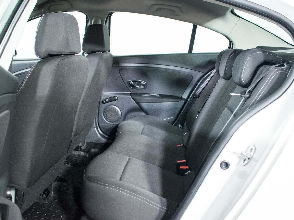 Renault Fluence б/у, 2013, Механическая. Фото: #7