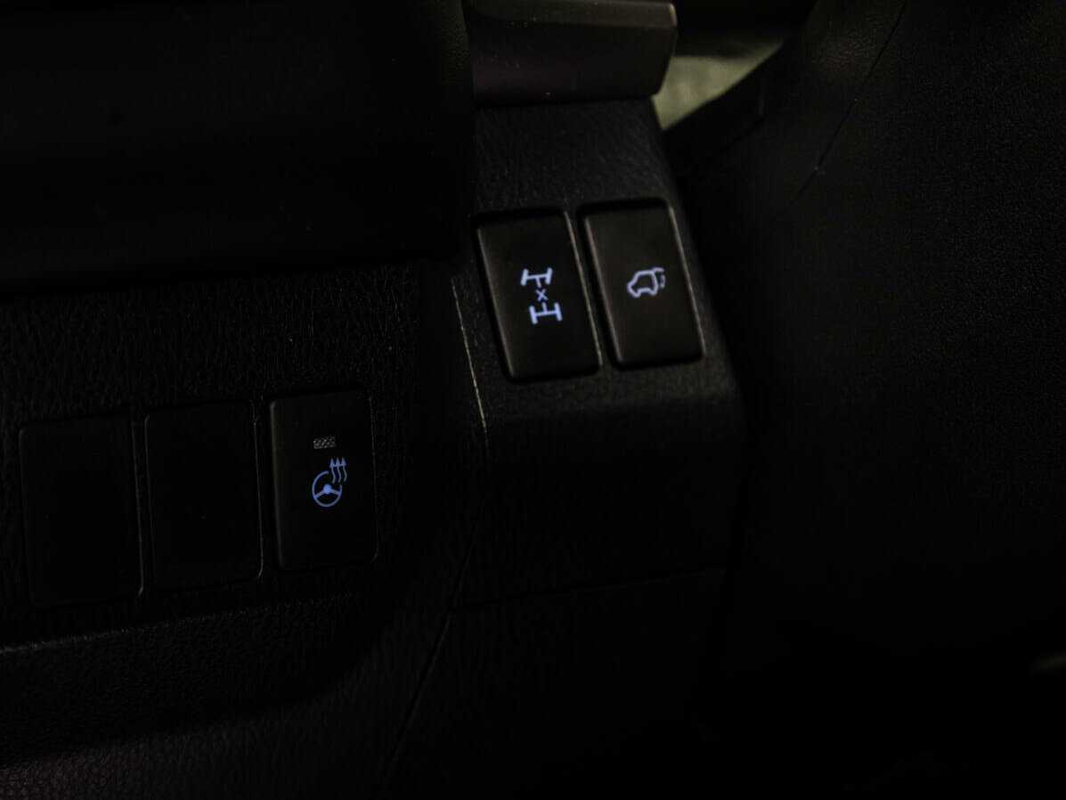 Toyota RAV4 б/у, 2015, Автоматическая. Фото: #15