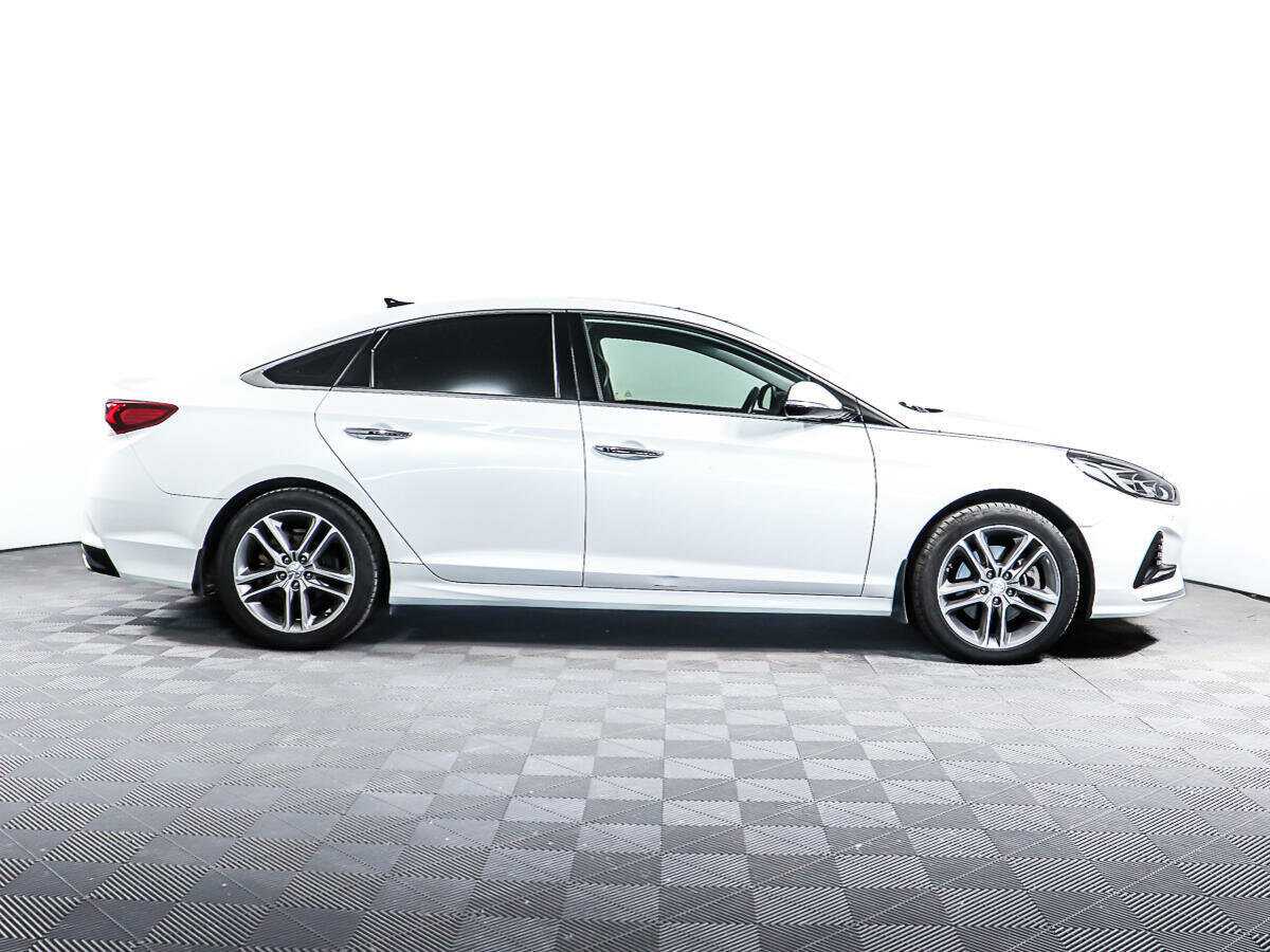 Hyundai Sonata б/у, 2018, Автоматическая. Фото: #3