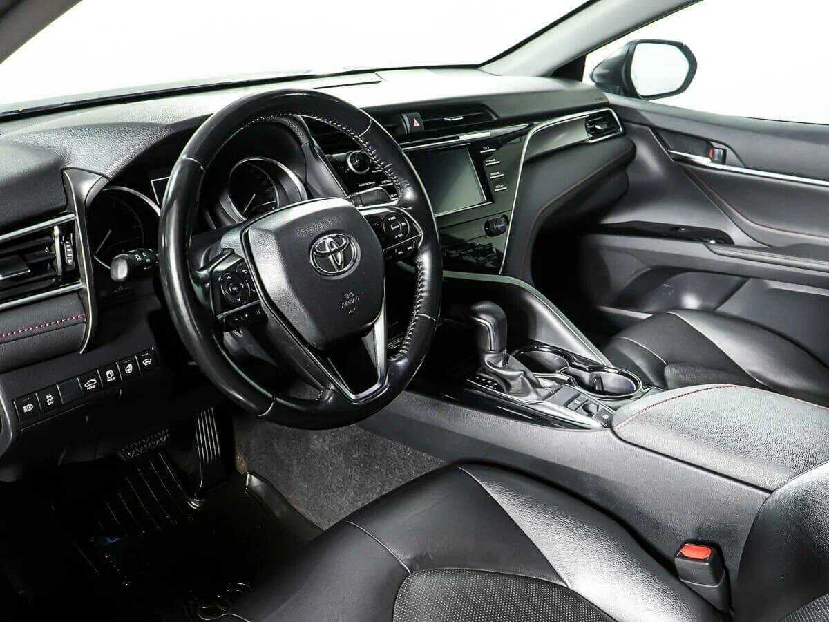Toyota Camry б/у, 2020, Автоматическая. Фото: #13