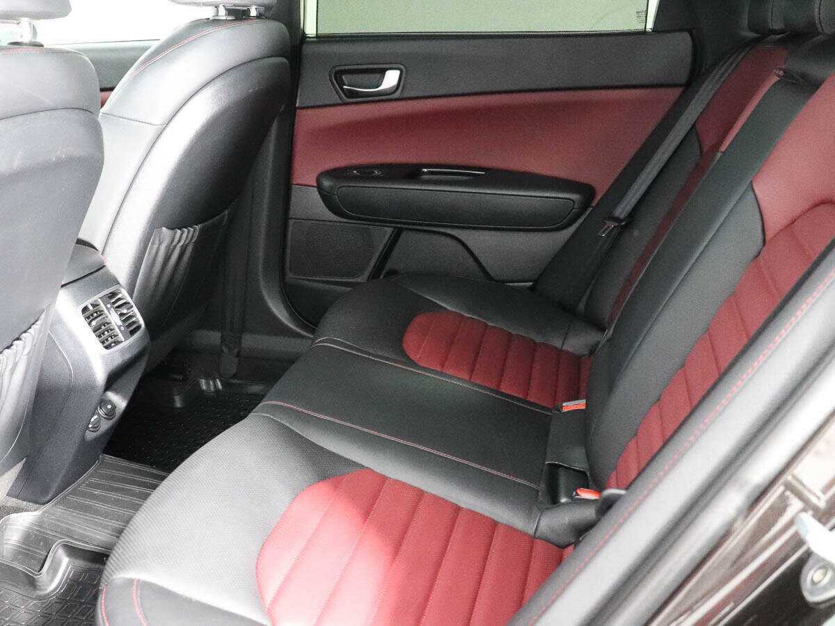 Kia Optima б/у, 2019, Автоматическая. Фото: #12