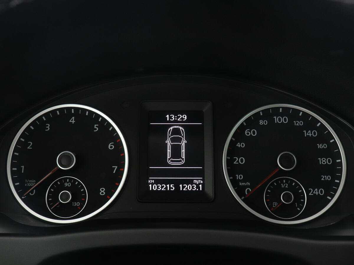 Volkswagen Tiguan б/у, 2016, Роботизированная. Фото: #10