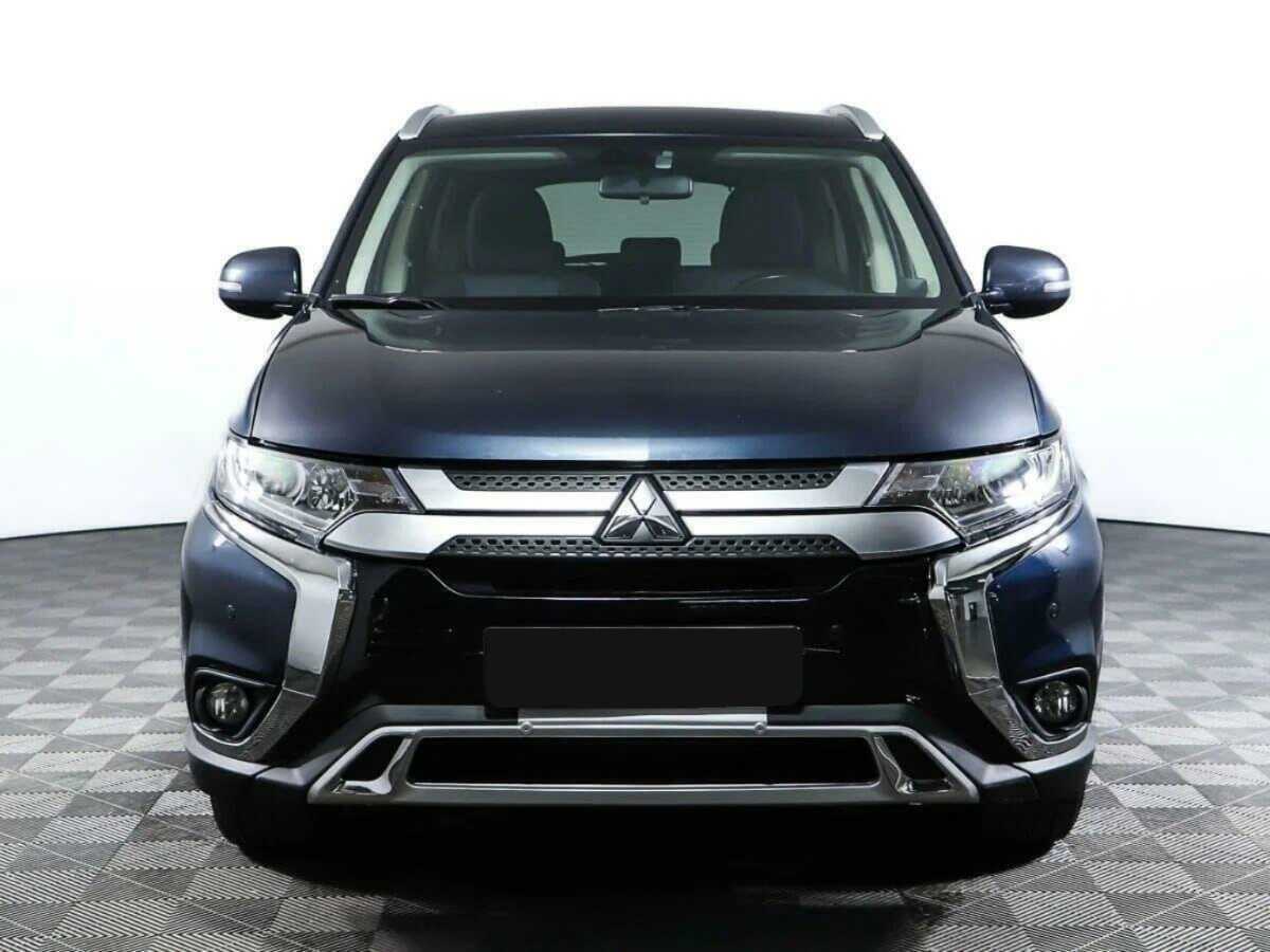 Mitsubishi Outlander б/у, 2019, Вариатор. Фото: #1