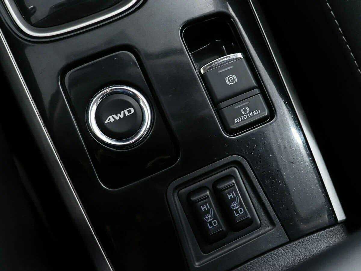 Mitsubishi Outlander б/у, 2019, Вариатор. Фото: #17