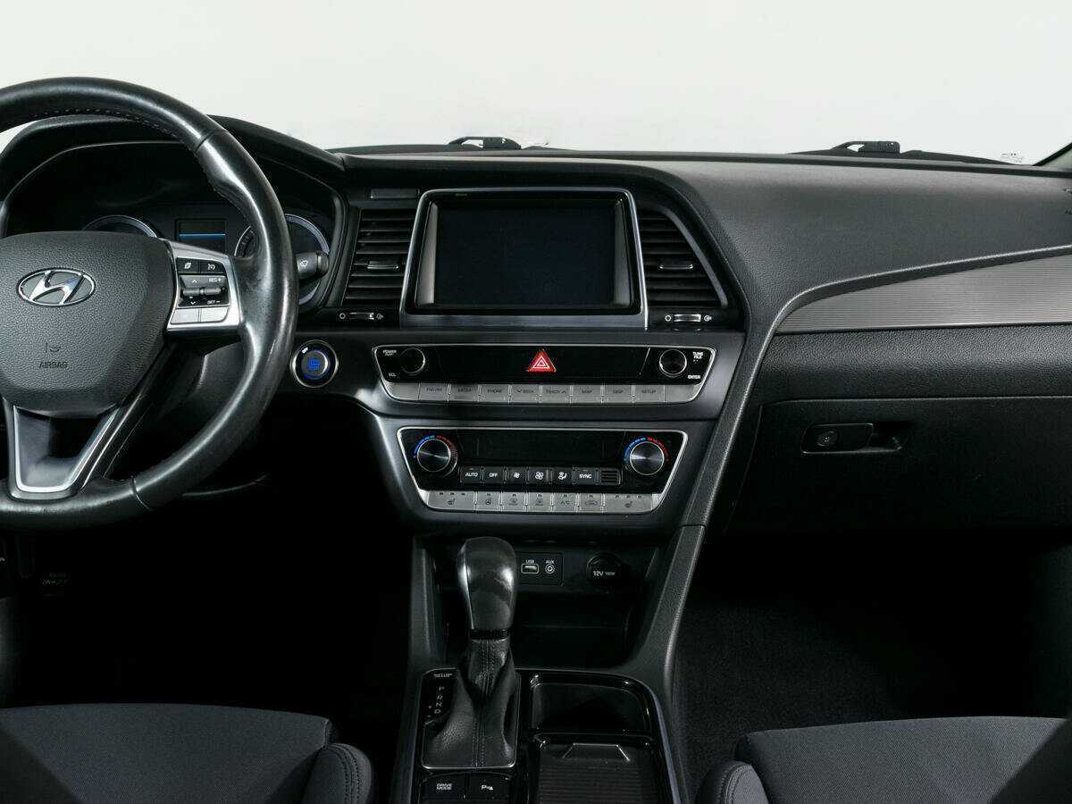 Хендай Соната б/у, 2017, Автоматическая. Фото: #3