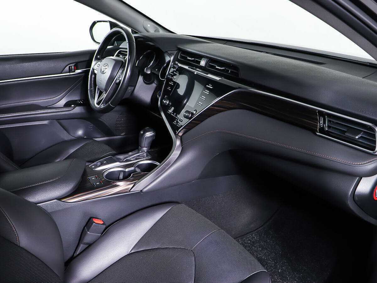 Toyota Camry б/у, 2018, Автоматическая. Фото: #8