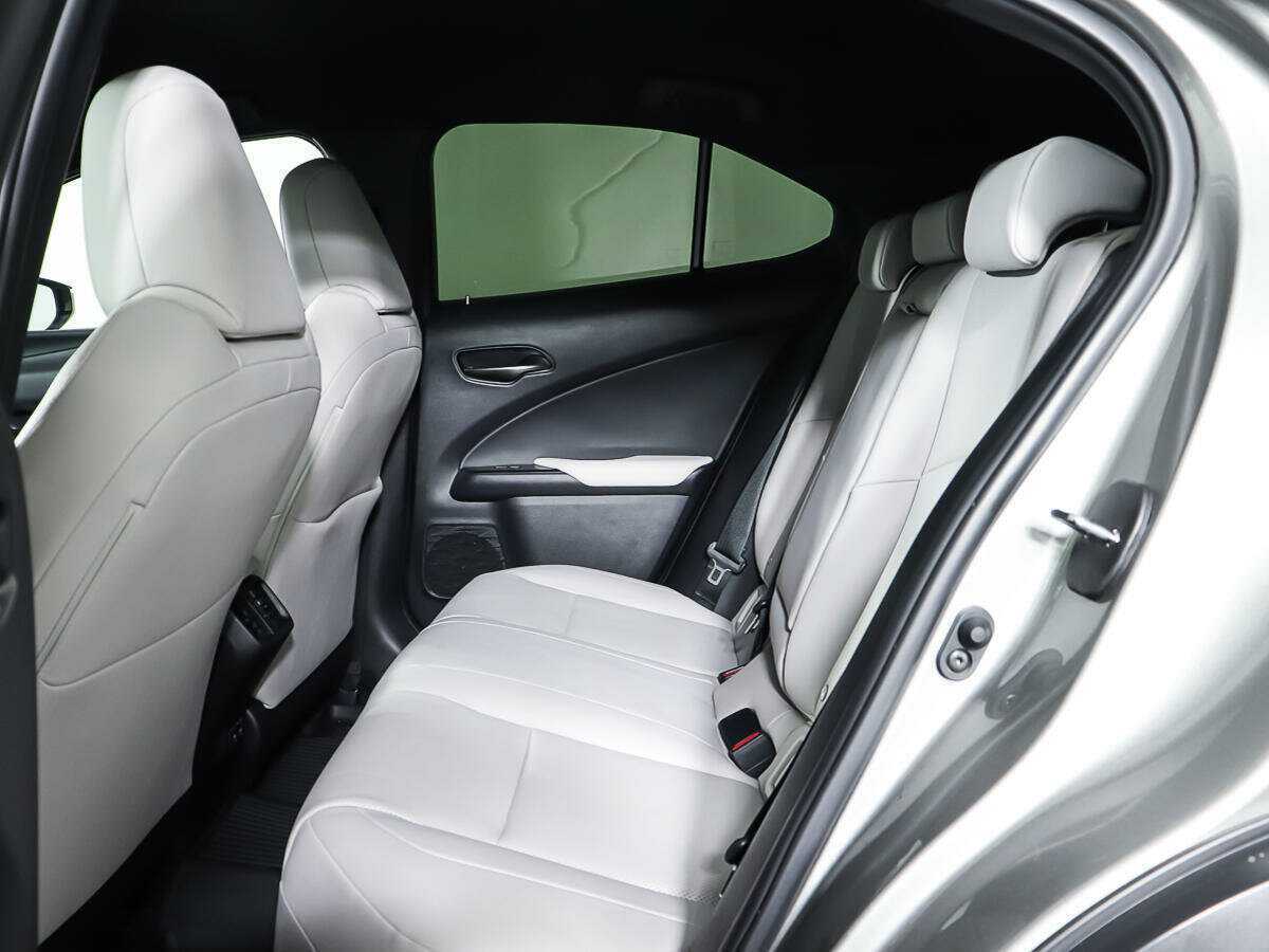 Lexus UX б/у, 2019, Вариатор. Фото: #8