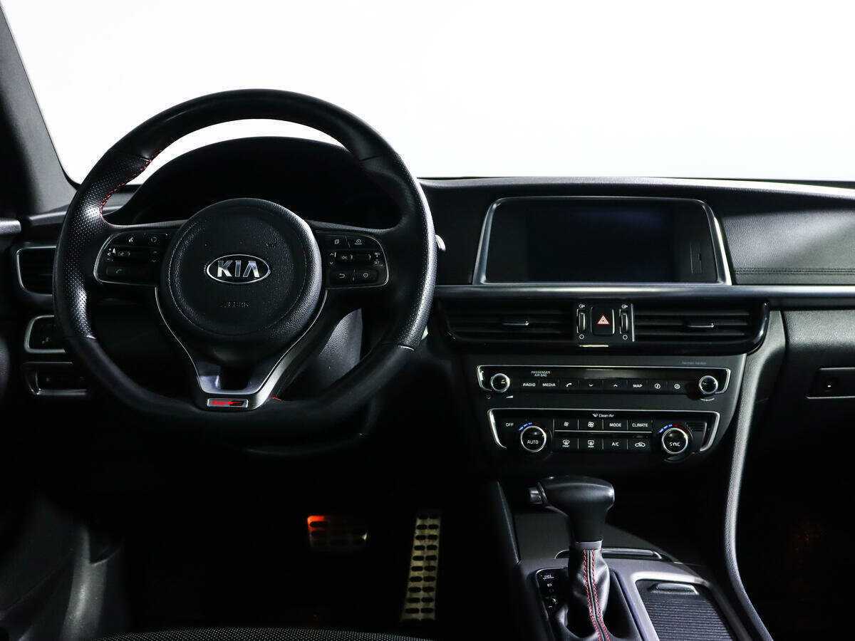 Kia Optima б/у, 2017, Автоматическая. Фото: #11