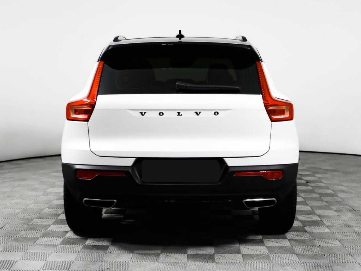 Volvo XC40 б/у, 2020, Автоматическая. Фото: #4