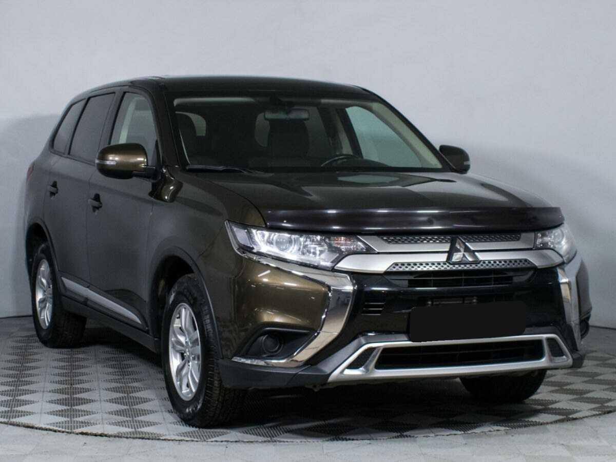 Mitsubishi Outlander б/у, 2019, Вариатор. Фото: #2