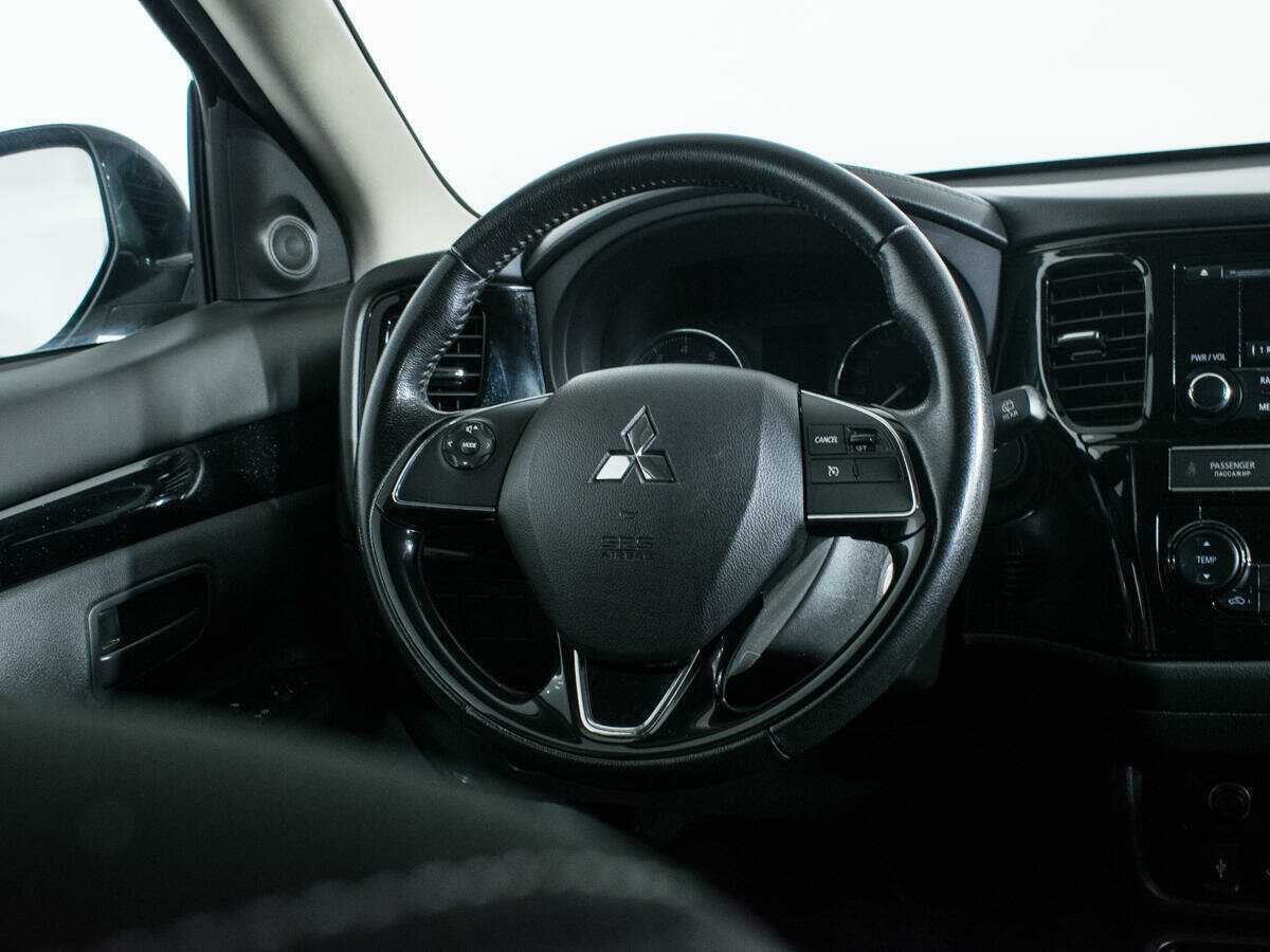 Mitsubishi Outlander б/у, 2019, Вариатор. Фото: #13