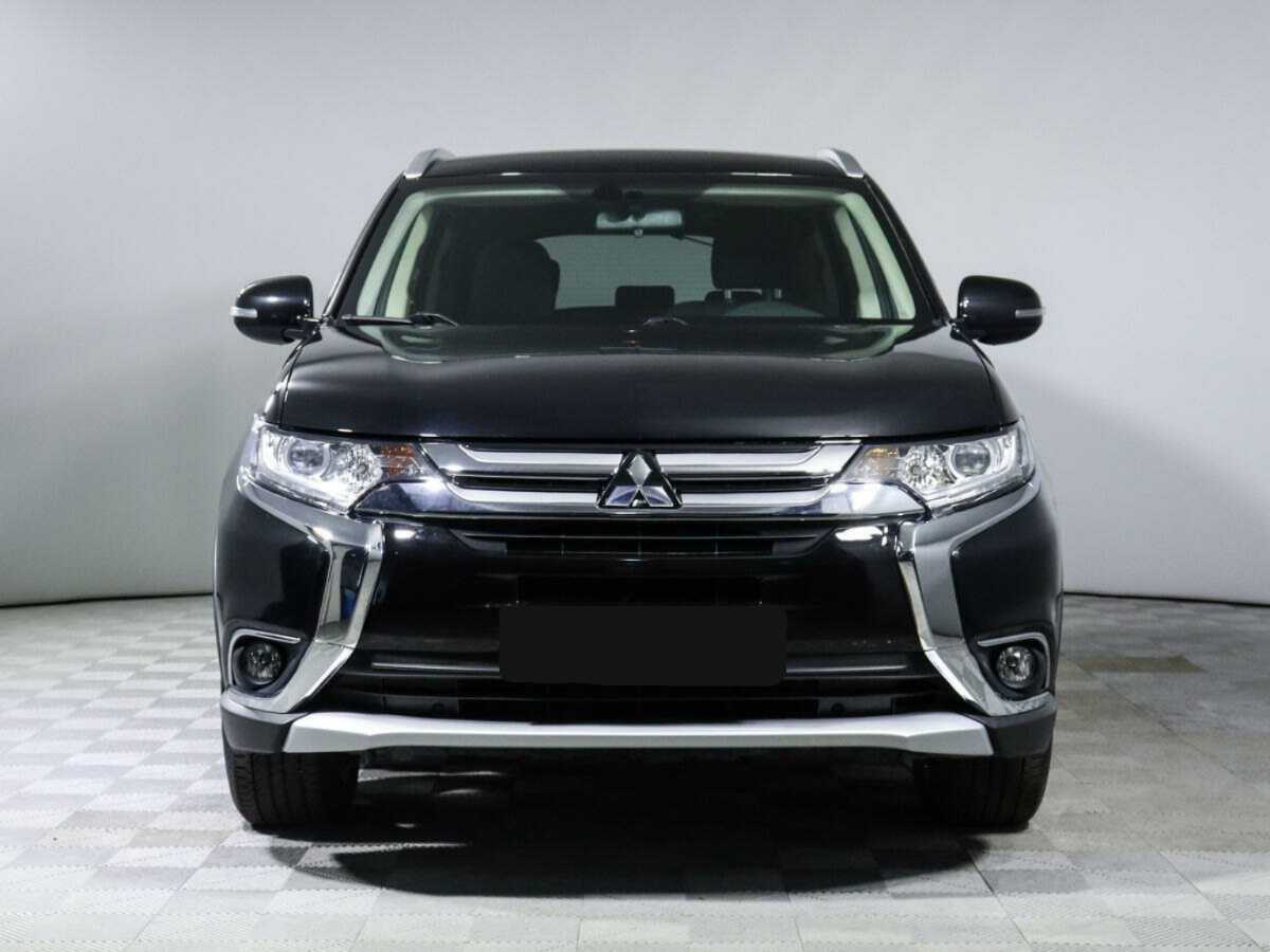 Mitsubishi Outlander б/у, 2018, Вариатор. Фото: #1