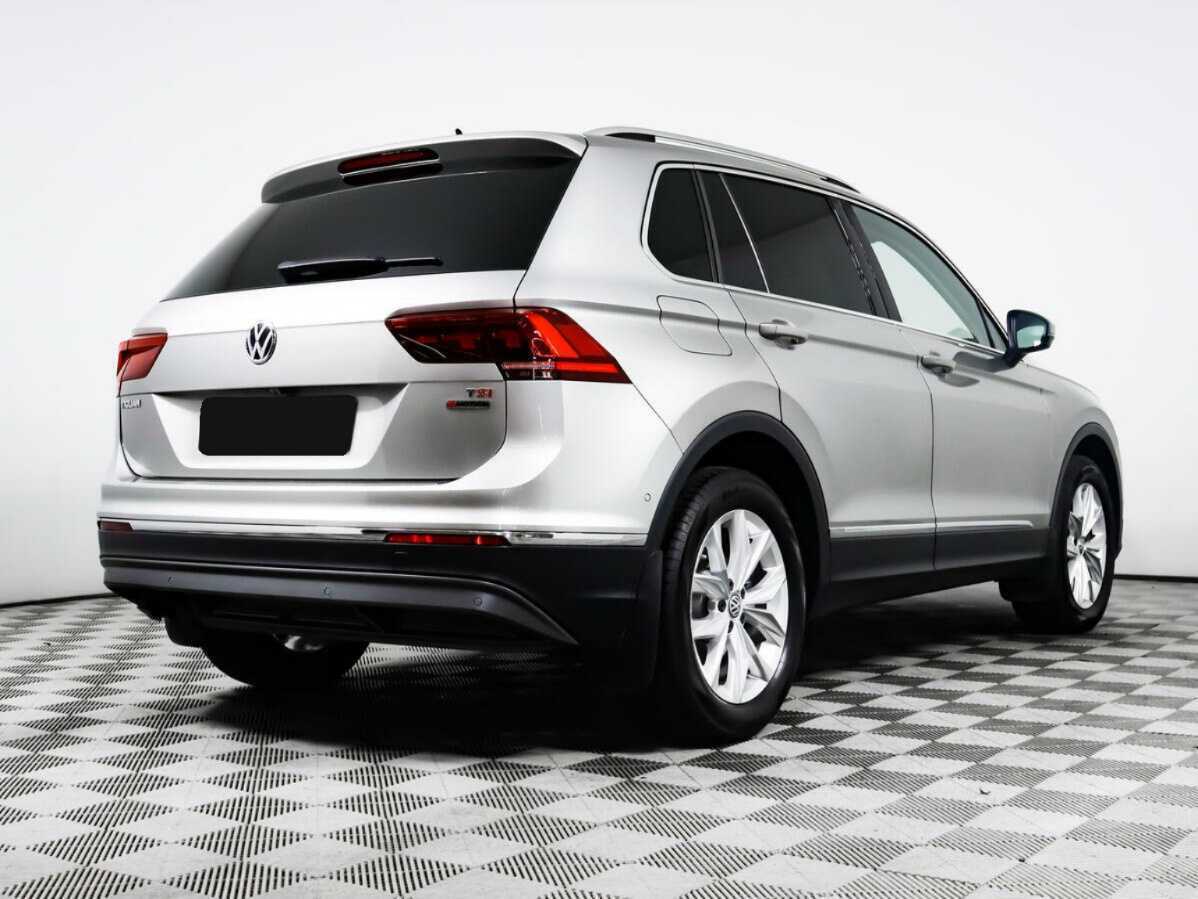 Volkswagen Tiguan б/у, 2017, Роботизированная. Фото: #3