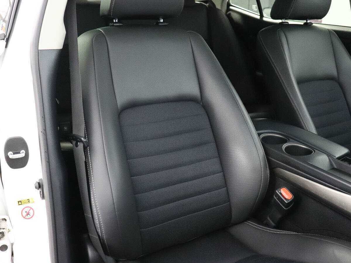 Lexus IS б/у, 2015, Автоматическая. Фото: #9