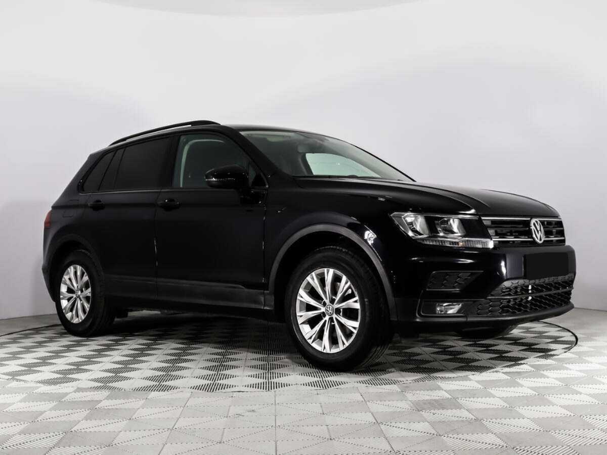 Volkswagen Tiguan б/у, 2020, Механическая. Фото: #2