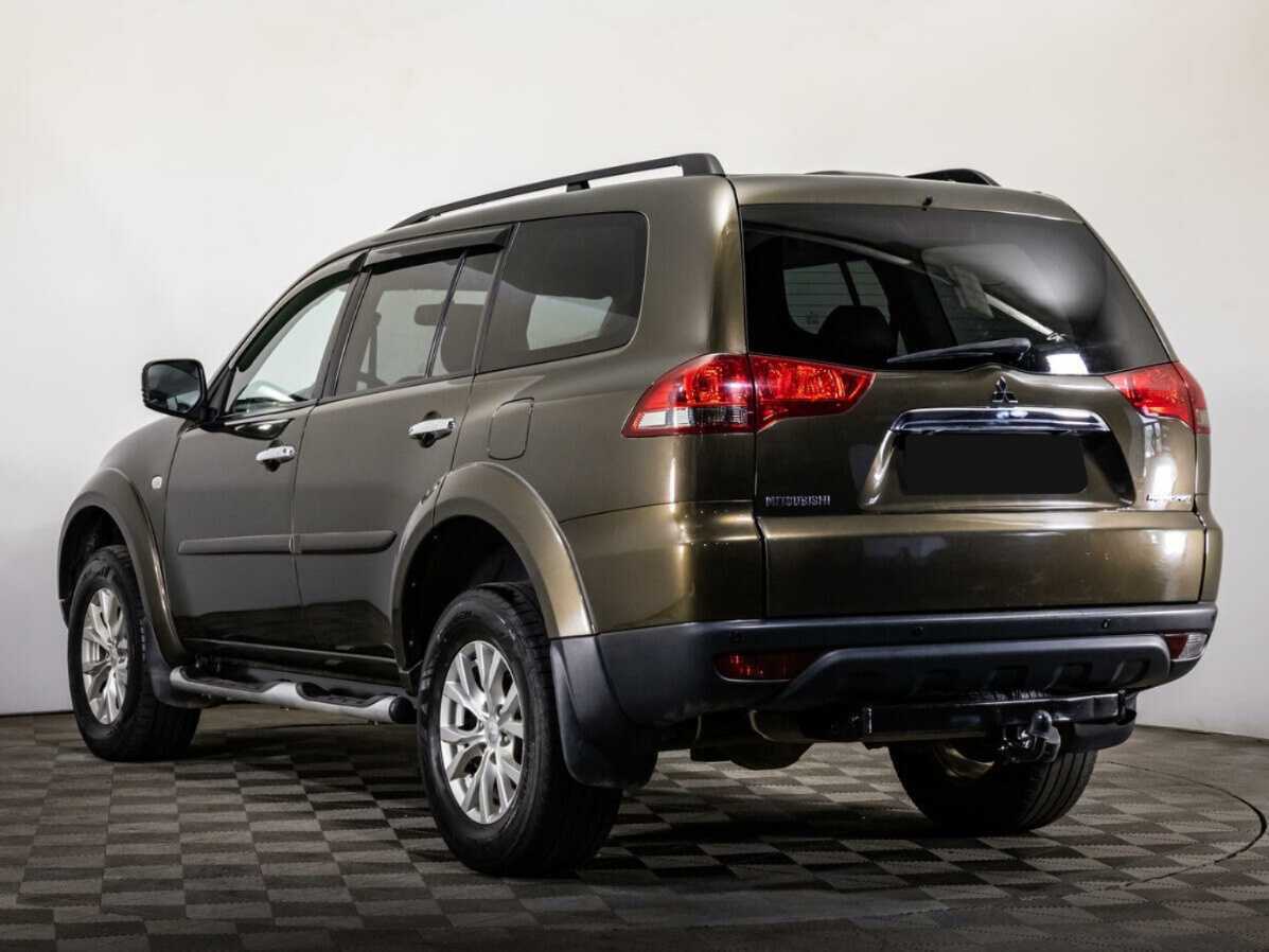 Mitsubishi Pajero Sport б/у, 2015, Автоматическая. Фото: #6