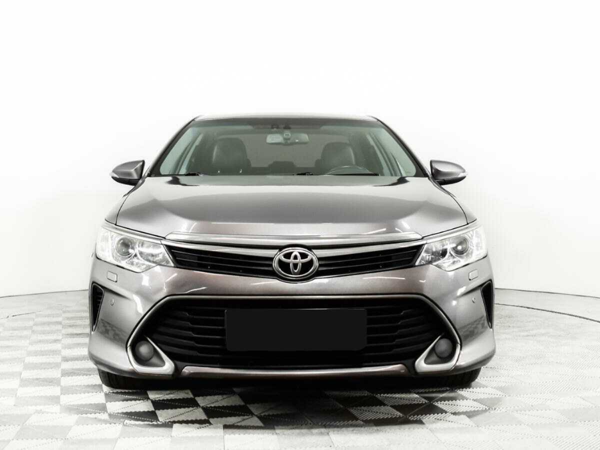 Toyota Camry б/у, 2016, Автоматическая. Фото: #1