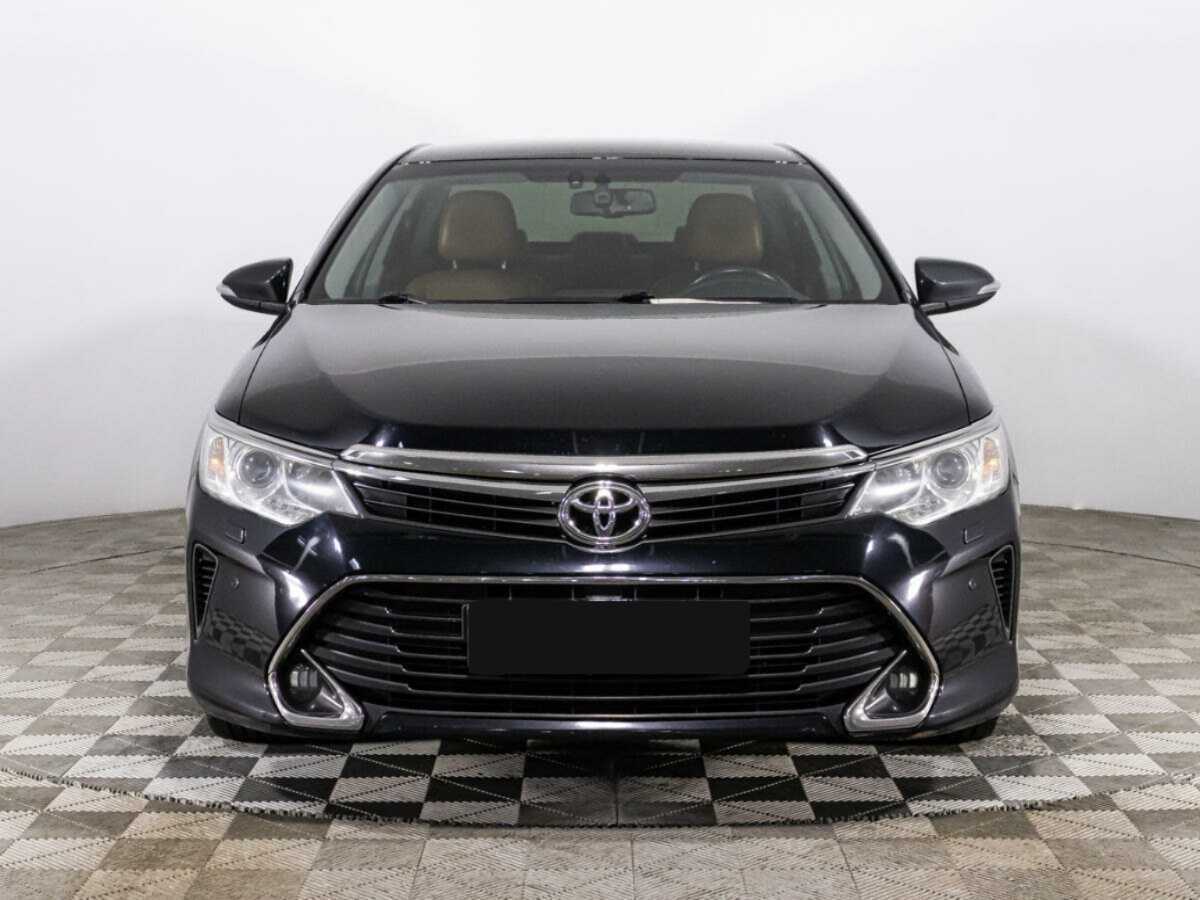 Toyota Camry б/у, 2016, Автоматическая. Фото: #1