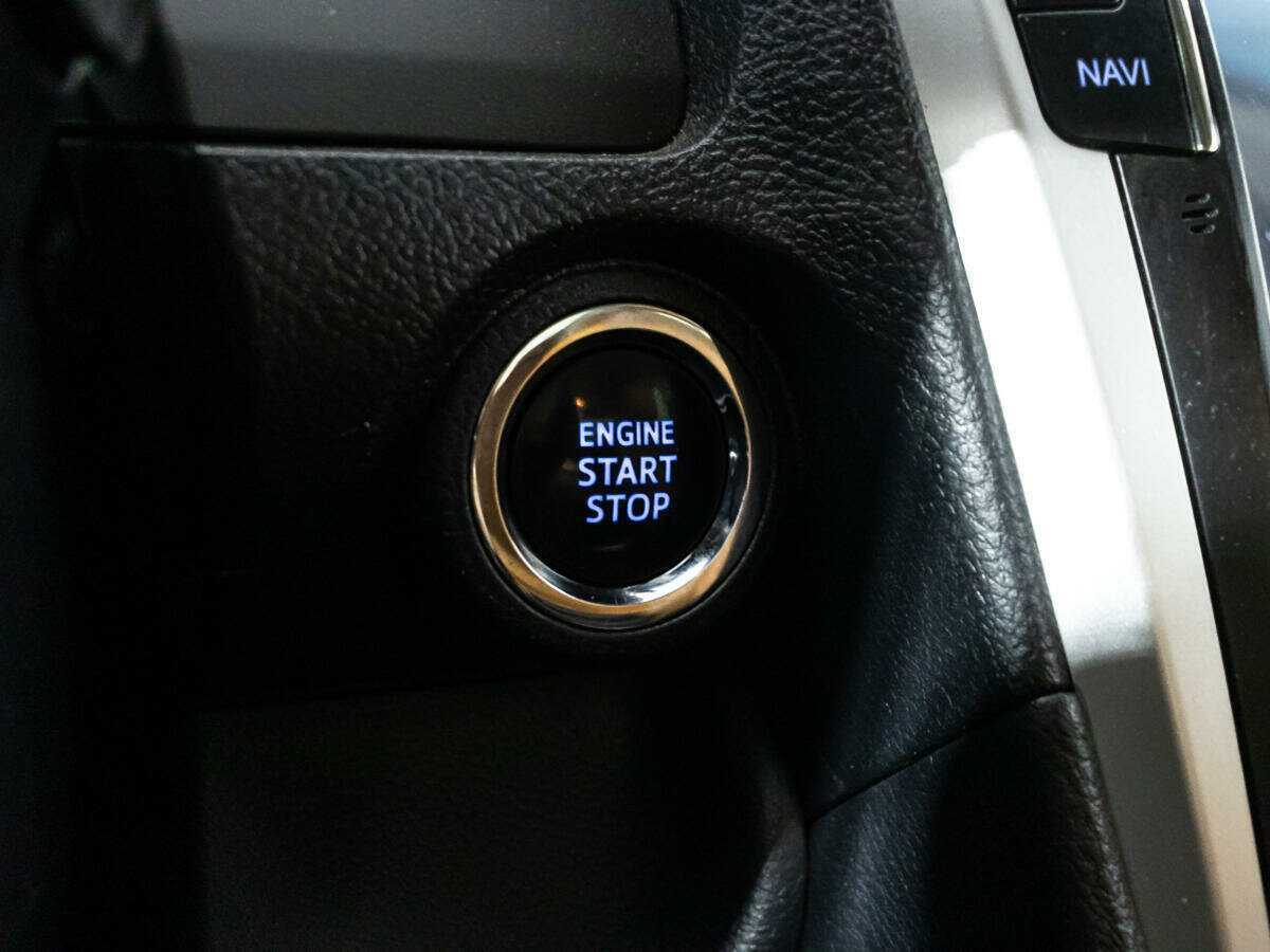 Toyota Camry б/у, 2016, Автоматическая. Фото: #19