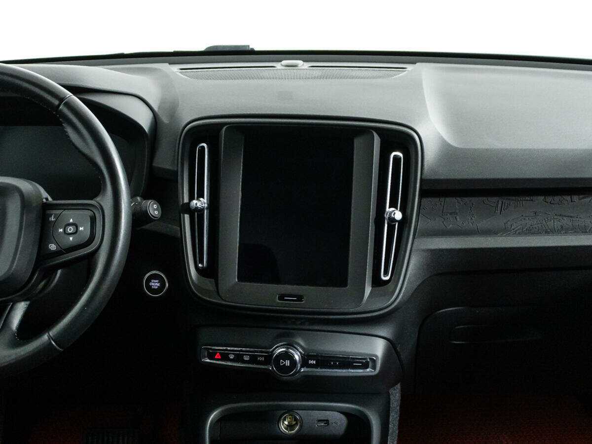 Volvo XC40 б/у, 2018, Автоматическая. Фото: #13