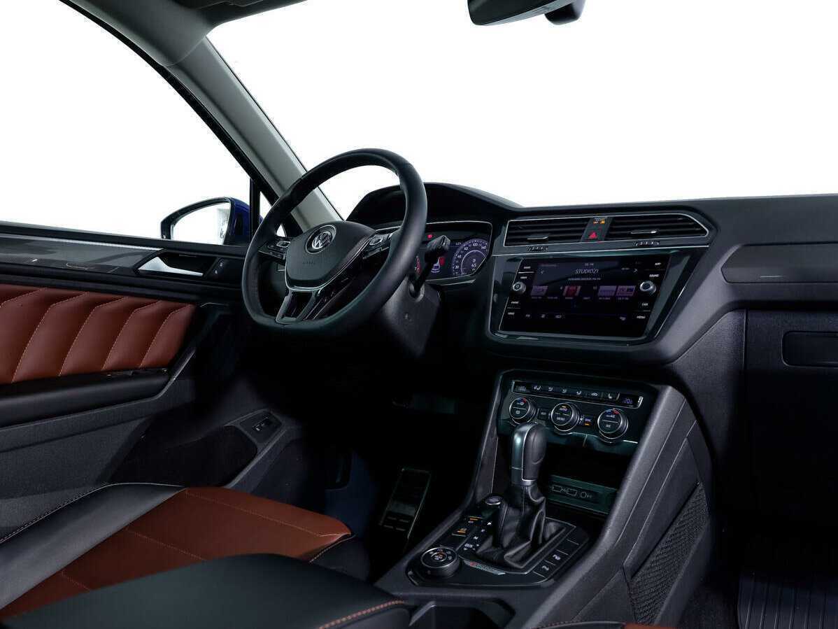 Volkswagen Tiguan б/у, 2018, Роботизированная. Фото: #6